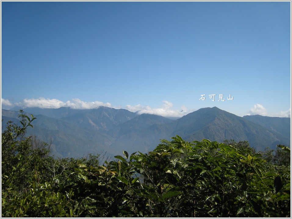 2013-03-16 10-11-50力里山遠眺石可見山.JPG